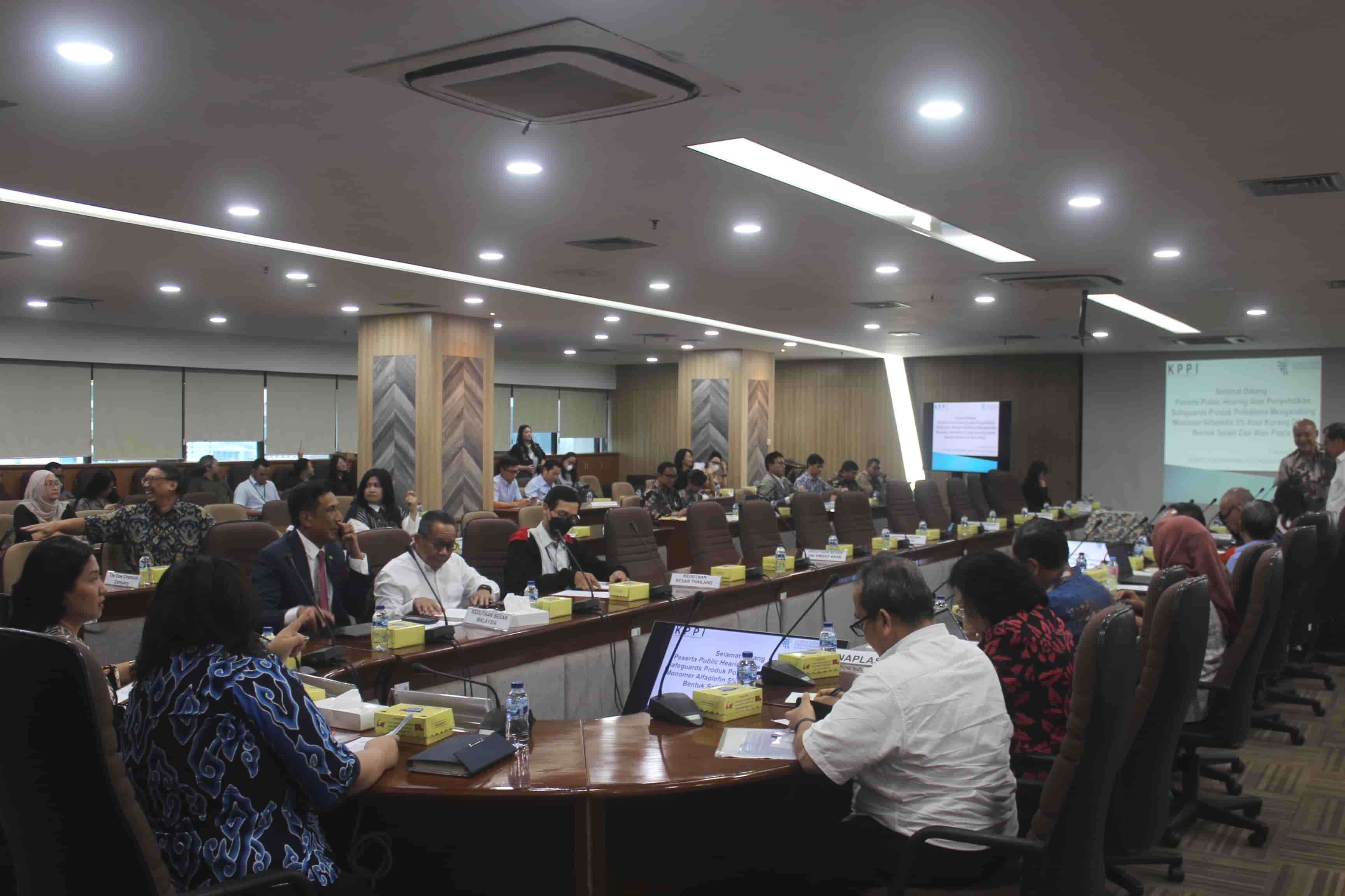 Public Hearing (Dengar Pendapat) Dalam Rangka Penyelidikan Produk Linear Low Density Polyethylene (LLDPE)